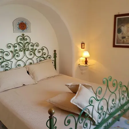 La Limonaia E La *