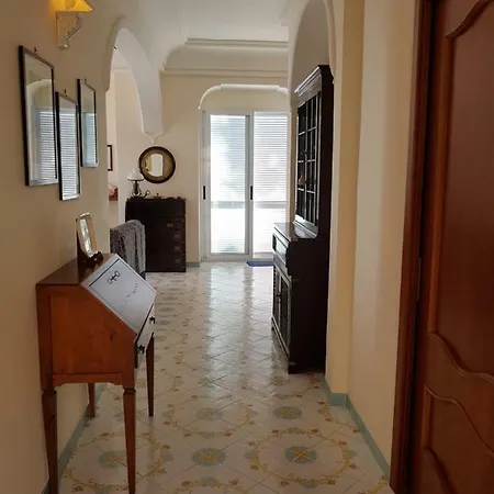 La Limonaia E La 普莱亚诺