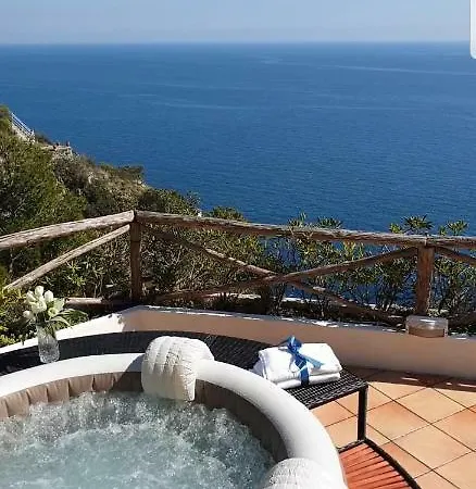 La Limonaia E La *